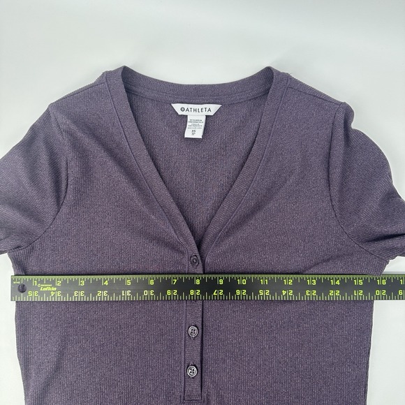 Athleta Uptempo Ribbed Henley Long Sleeve Shirt Womens Size XS Purple Top - Picture 8 of 10